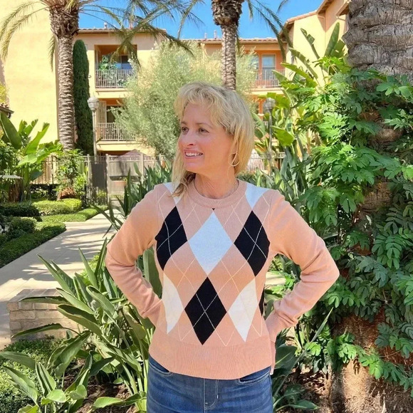 Argyle Pattern Crewneck Sweater Long Sleeve Khaki Brown Multicolor Long Sleeve - Picture 1 of 6